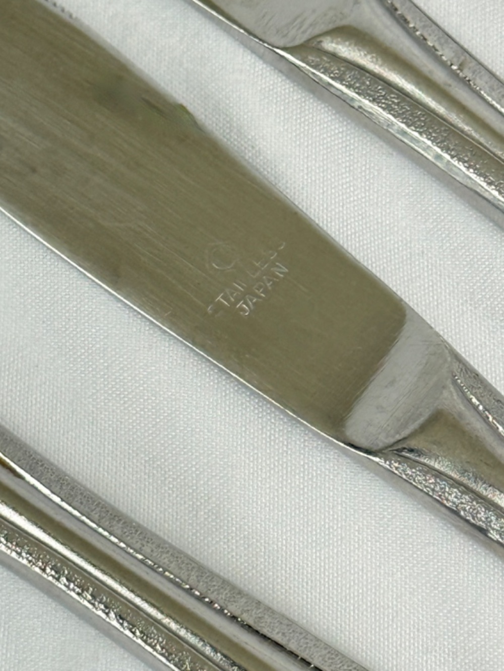 Vintage Carlton CAS4 Stainless Steel Flatware w Serving Pieces 43 pc Lot Japan - Picture 10 of 16